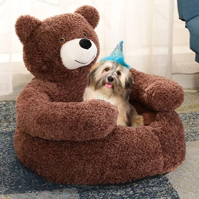 Cozy Bear Hug Plush Pet Bed – Winter Warmth & Comfort for Cats & Dogs!